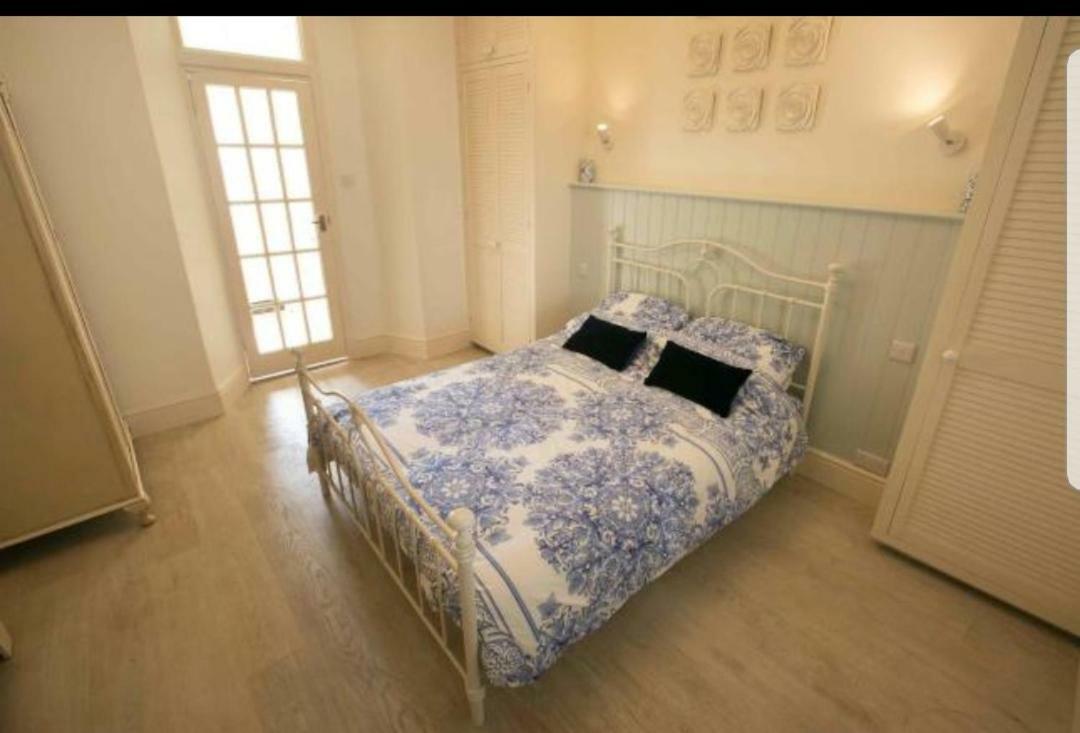 Beautiful One Bedroom Ground Floor Apartment With Parking Exeter Zewnętrze zdjęcie